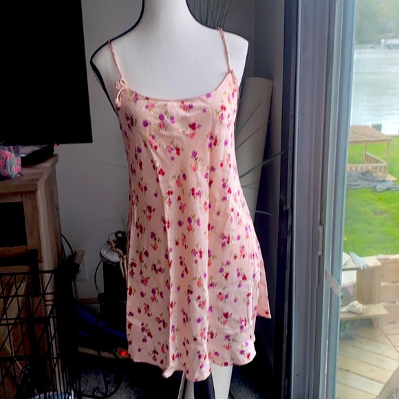 August Silk | Intimates | 100% silk Vintage babydoll slip dress | Women’s small - Picture 3 of 12